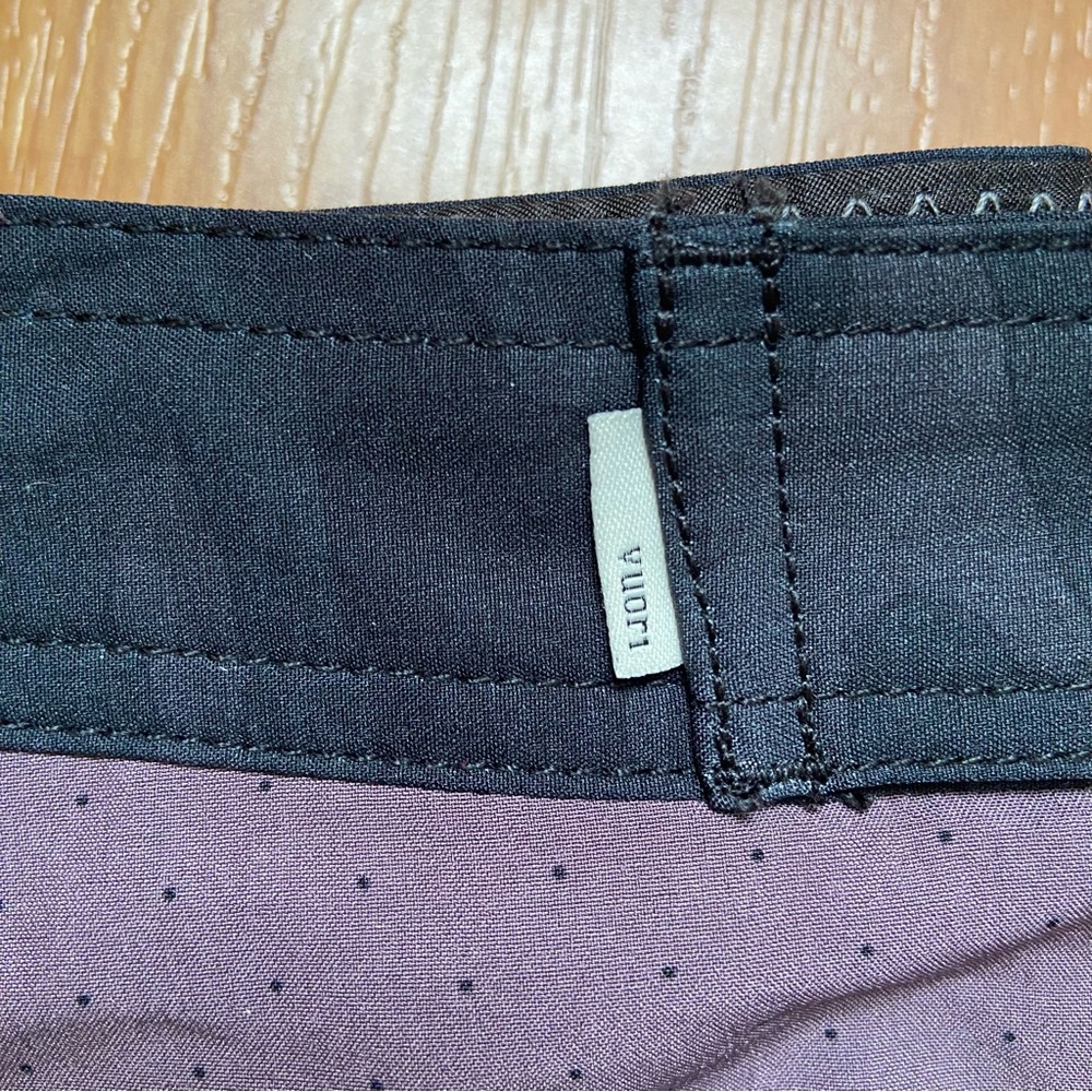 Vuori Men’s Logo Purple Drawstring Shorts Size 32 - Picture 10 of 12